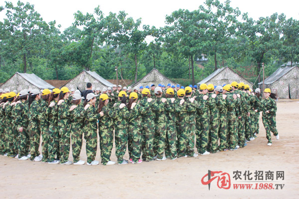 �Ҟ����������˞���