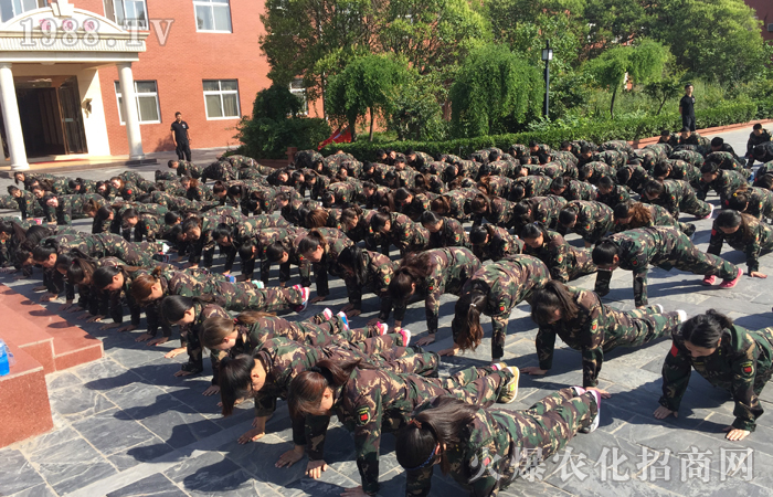 越努力,越幸運(yùn),認(rèn)識自我,不斷成長