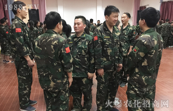 �W(xu��)���ж�����ϧ�F(xi��n)�ړ��е����ŕ��õ���������