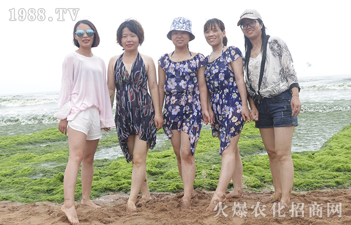 當朝氣蓬勃邂逅碧海藍天——火爆網(wǎng)青島之旅