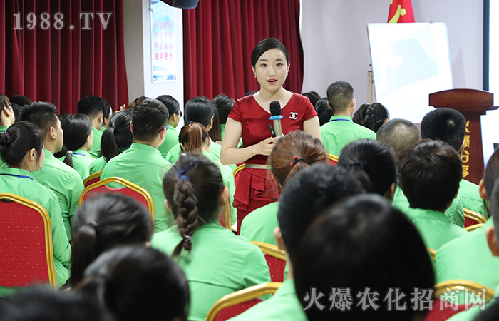 “不學禮,無以立”——商務禮儀心得淺談