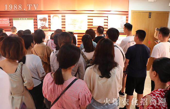 將軍故里,香山湖旁,感受信陽革命文化