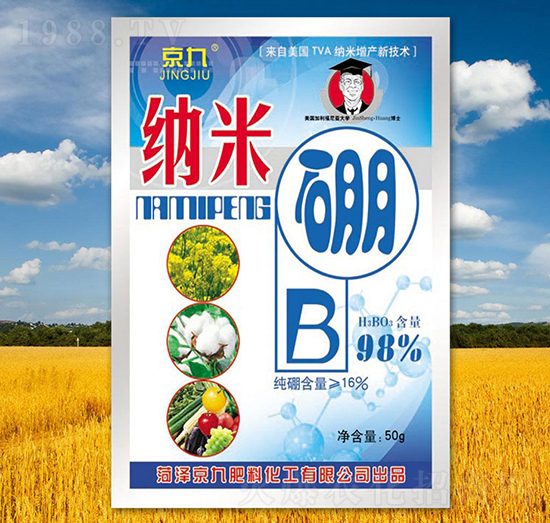 �{����-����