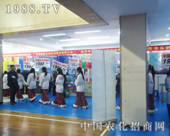 �r(n��ng)�����̾W(w��ng)�đ�(zh��n)ʿ���������w���¸��_��ǰ�M(j��n)��·