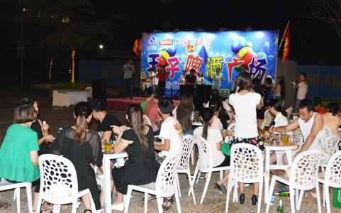 �����������ʳ������������gЦ�Z���_�ѣ�