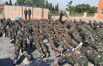 ��s�u(y��)ƴ����������^������ɹ�Ŭ����