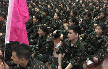 ��(j��ng)��(zh��ng)���������ҡ�׌�����ϵĲ��߄�(d��ng)����