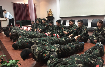 �F(tu��n)�(du��)�U(ku��)������Ƹ�T��Ҫ���������Y����