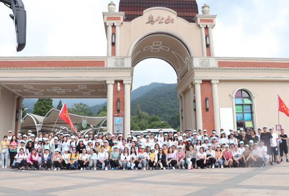 �����u��ɽ����ǈ�(b��o)�Է����P(y��ng)����죬�_�h�oη����