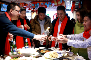 �����c�𱬾W(w��ng)�ľ�Ӣ�T���e�������