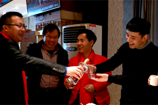 �Fˎ�W(w��ng)С����c�𱬾W(w��ng)�ο������