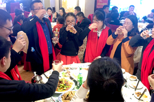 �r(n��ng)���W(w��ng)��Ӣ�c�𱬾W(w��ng)�ο�ʹ��R��������