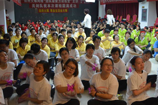 ���������ҳ�ɫ���Ҹ�׃���ҳɹ���