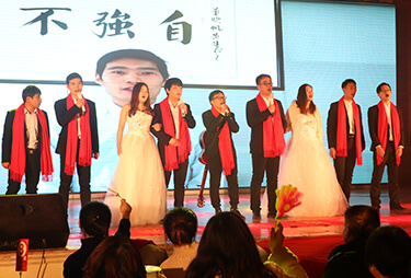 ������ɽ��һ�������H�������˺ܶ��˵�����